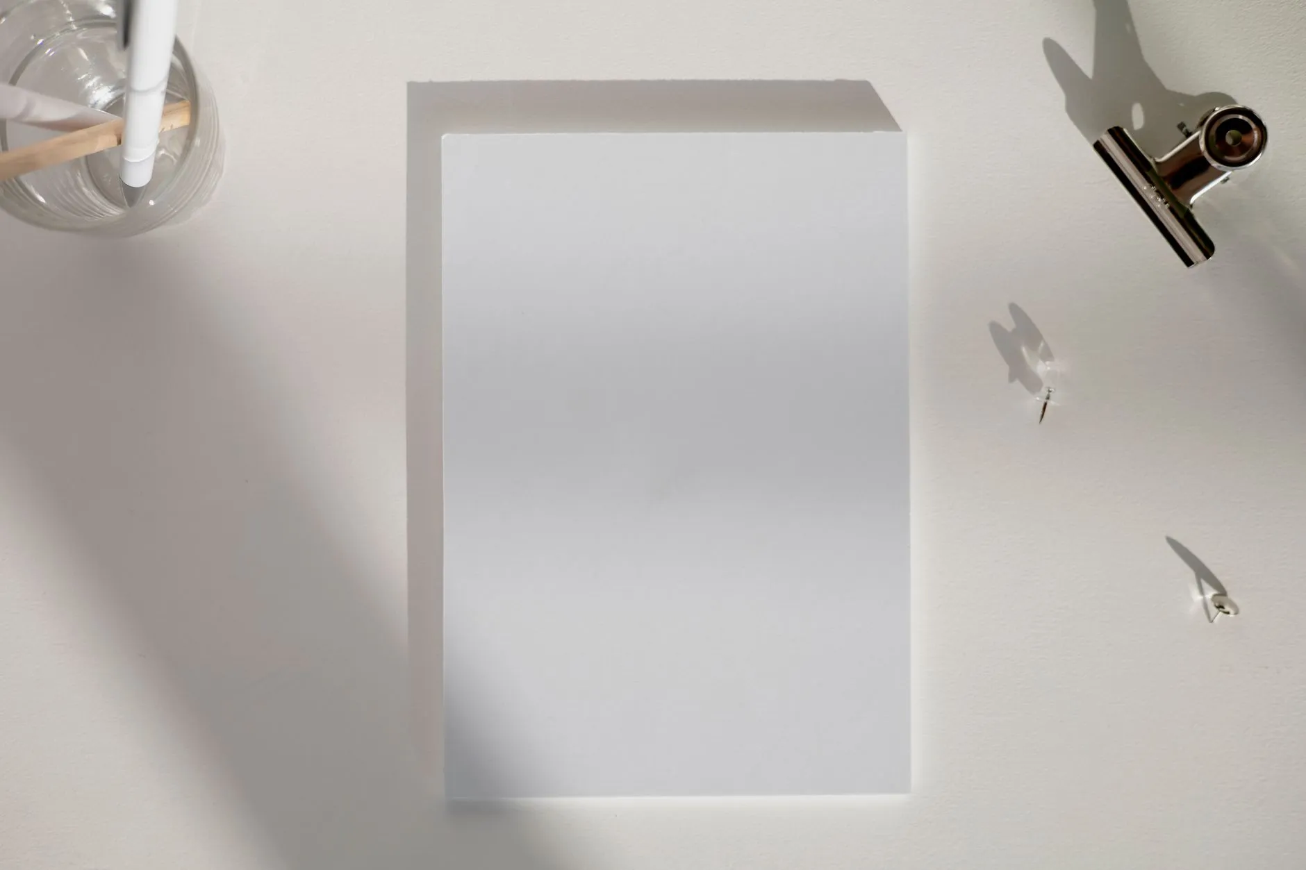 社区便利超市商品陈列优化方案：基于刘江日用百货的品类管理实践